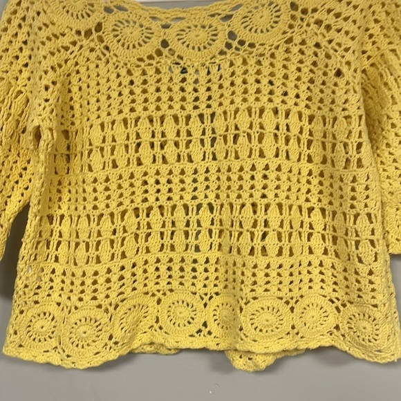 Super cute!  Attitudes by Renee yellow knitted sweater, Small, knitted patterns - Picture 6 of 8